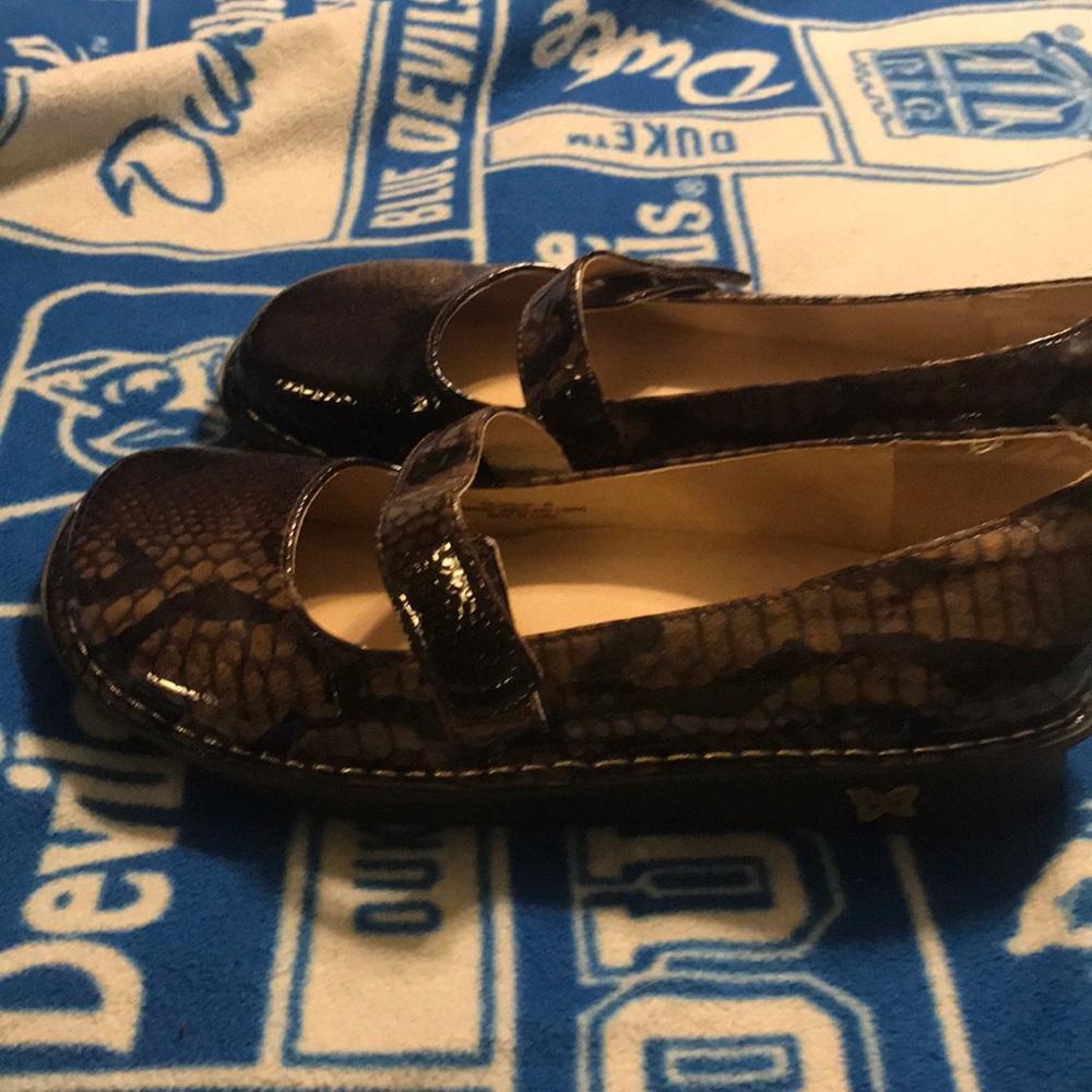 Work shoes - Picture 3 of 5